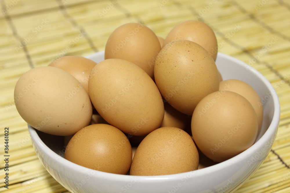 eggs eggs