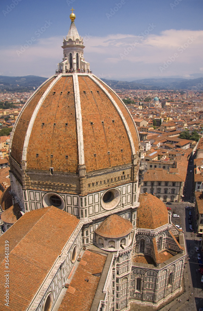 Fototapeta premium Basilica di Santa Maria del Fiore view of the roof from the cath