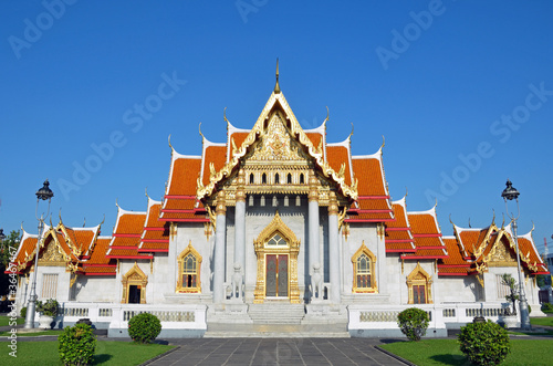 Marble temple in Bangkok © suronin
