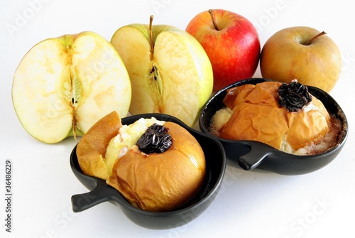 baked renets apples with cherry jam photo