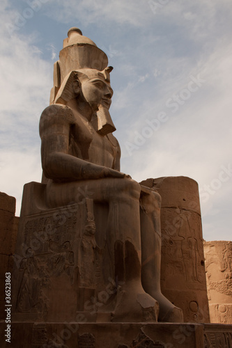 Statua Ramesse a Luxor