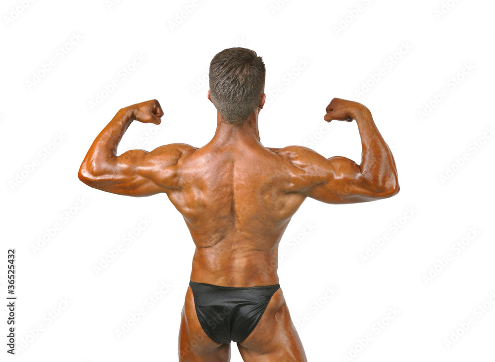 Exhibiendo la musculatura. Exhibiendo la musculatura.