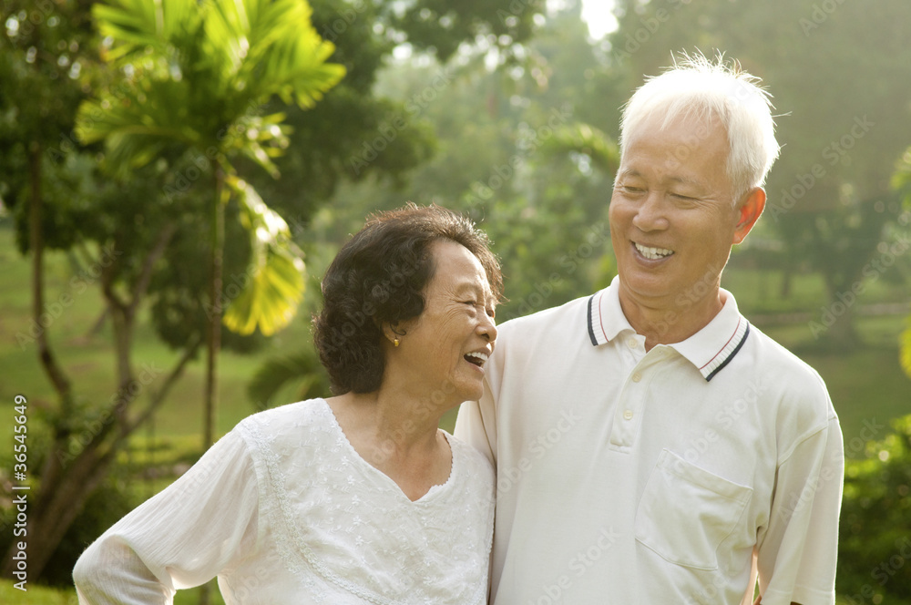 Obraz premium Asian Senior Couple