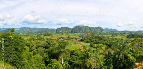 Photography Panoramic view of the Viñales valley in Cuba (30 Megapixels)