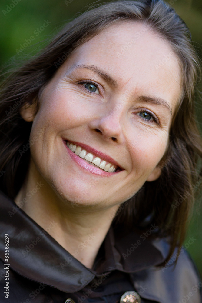 sourire épanouie sourire épanouie