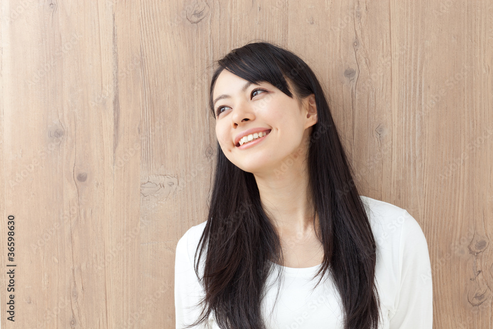 リラックスする女性 リラックスする女性