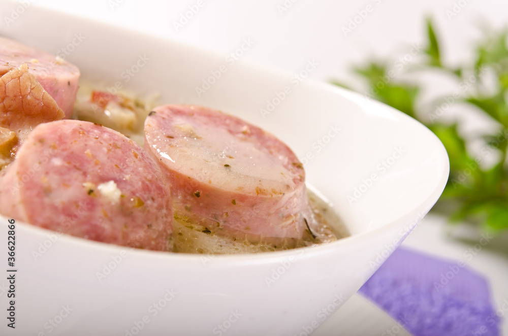 Zurek ist eine herzhafte Polnische Suppe Zurek ist eine herzhafte Polnische Suppe
