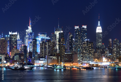 Midtown Manhattan Skyline © SeanPavonePhoto