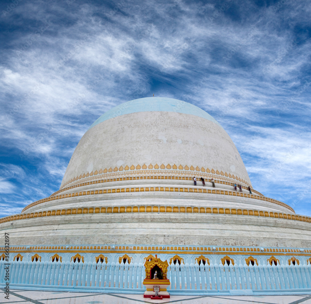 Kaunghmudaw Pagoda in Sagaing, Myanmar Kaunghmudaw Pagoda in Sagaing, Myanmar