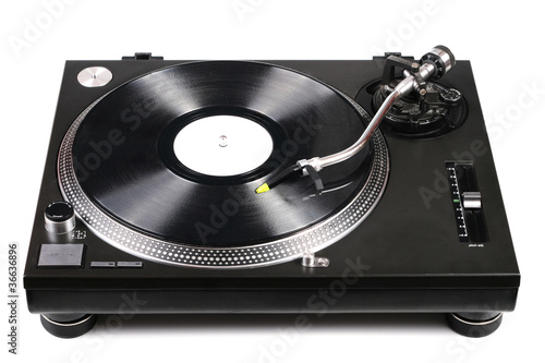 Fotografie dj turntable with needle on vinyl record isolated on white