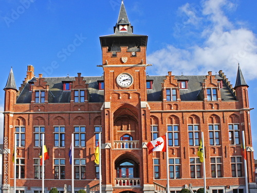 Rathaus (stadhuis) in KNOKKE-HEIST - Belgien photo