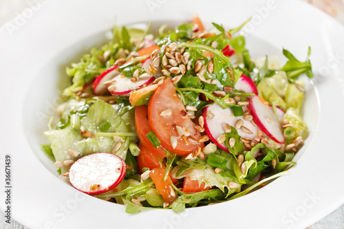 healthy vegetables salad