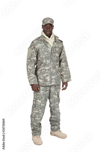 soldat américain sur fond blanc détouré