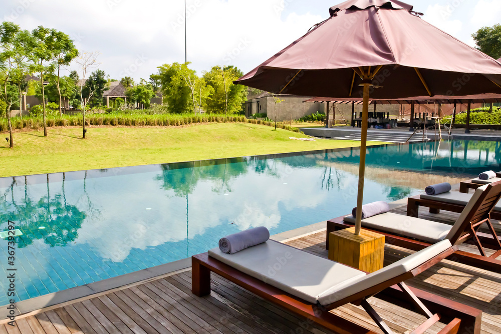 Obraz premium Modern swimming pool