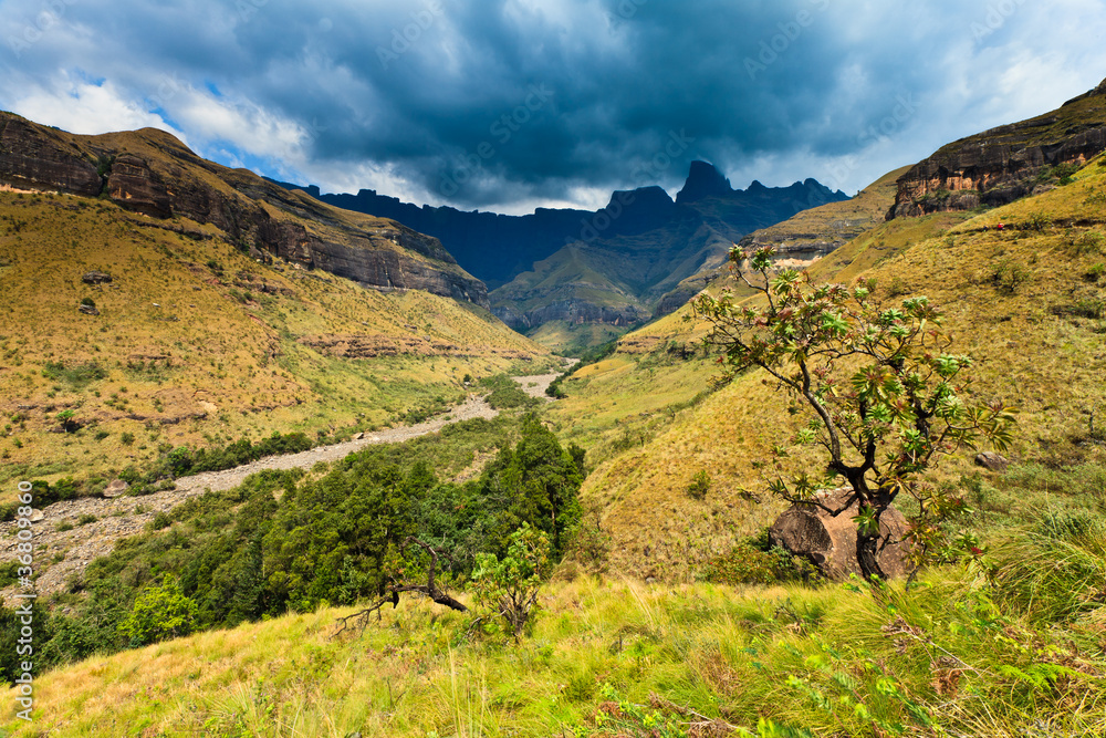 Fototapeta premium Mountain landscape with thunder clouds