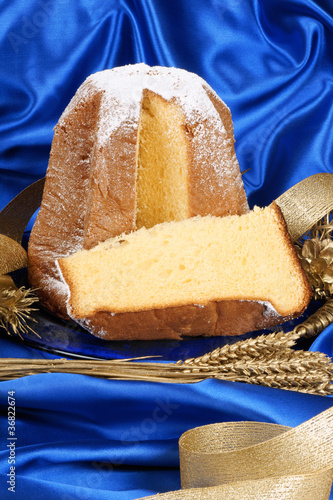 Pandoro the Christmas cake