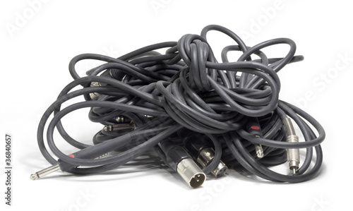 audio cable clew