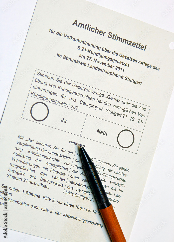Obraz premium Stimmzettel zur Abstimmung über Stuttgart 21