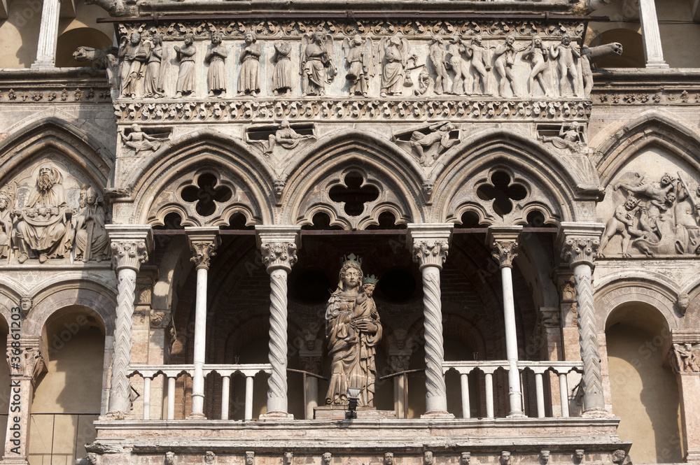 Ferrara (Emilia-Romagna, Italy) - The cathedral facade, detail