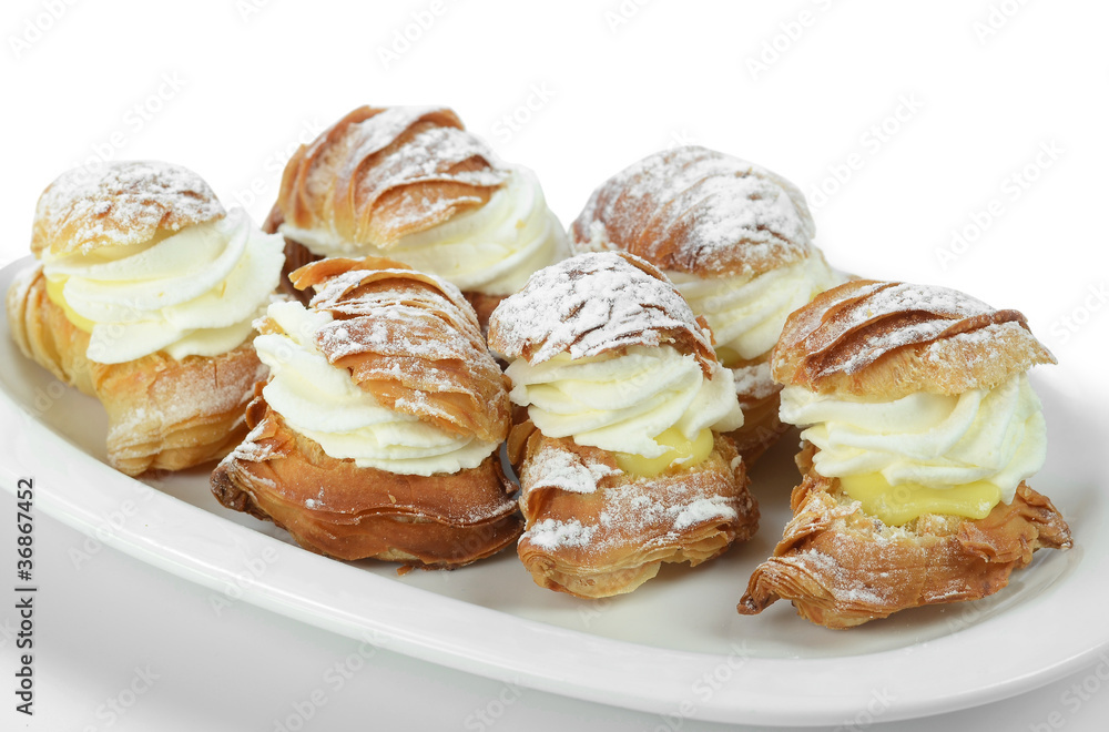 Pasticcini crema e panna