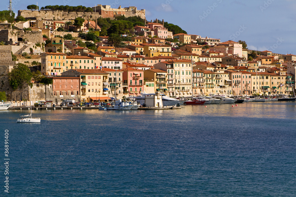 Hafen von Portoferraio, Insel Elba Hafen von Portoferraio, Insel Elba