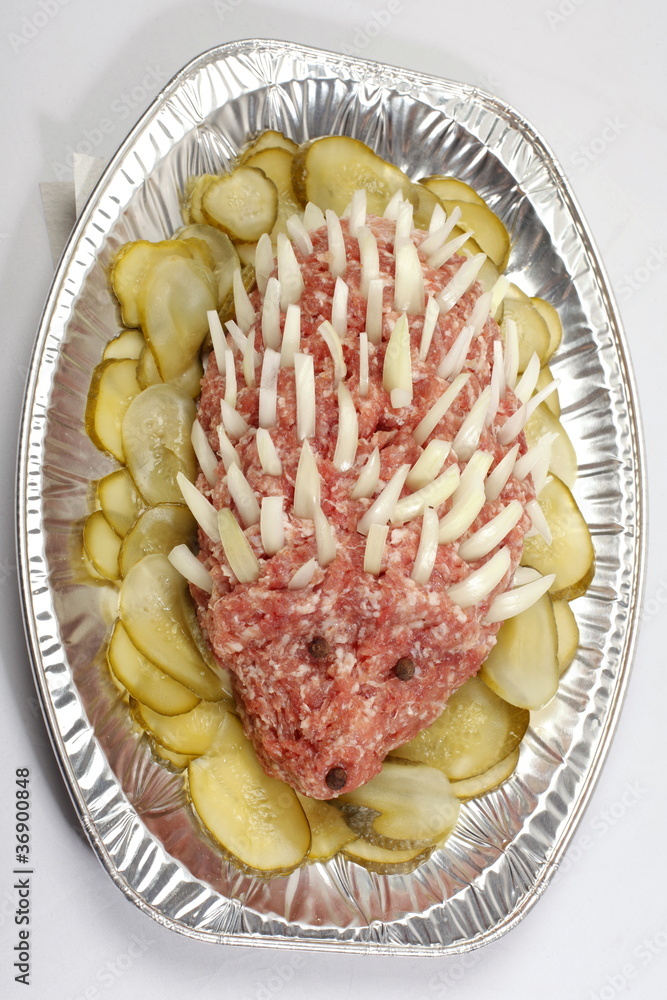 Mettigel auf Aluplatte