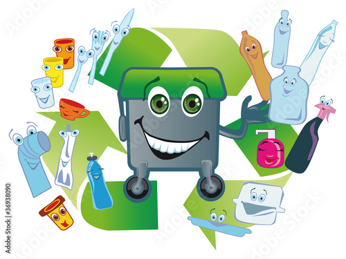 The used plastic packing and capacities gladly jump in a tank fo