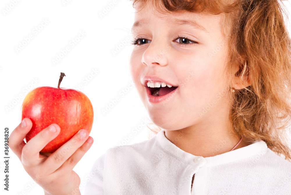 girl eating apple