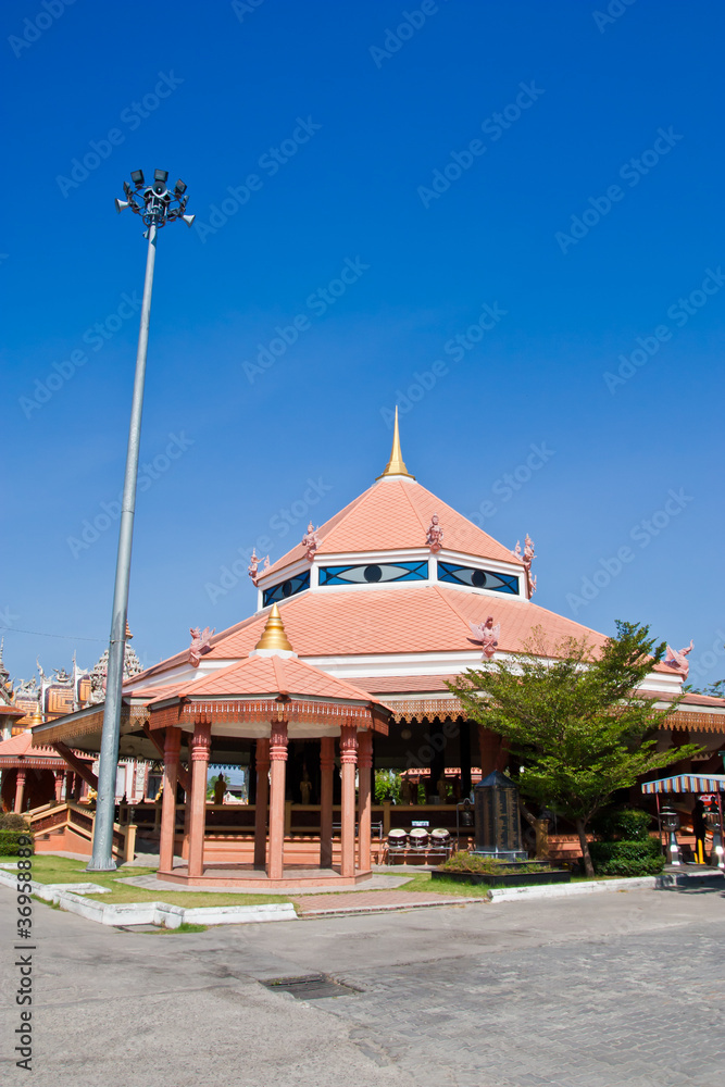 thai buddha pavilion