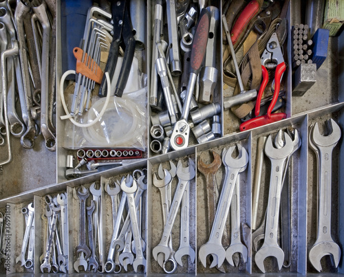 various hand tools photo