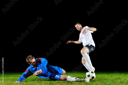 football players in action for the ball © .shock
