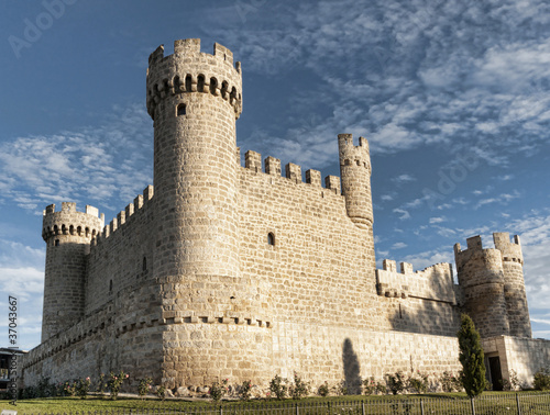 Castillo Olmillos de Sasamón