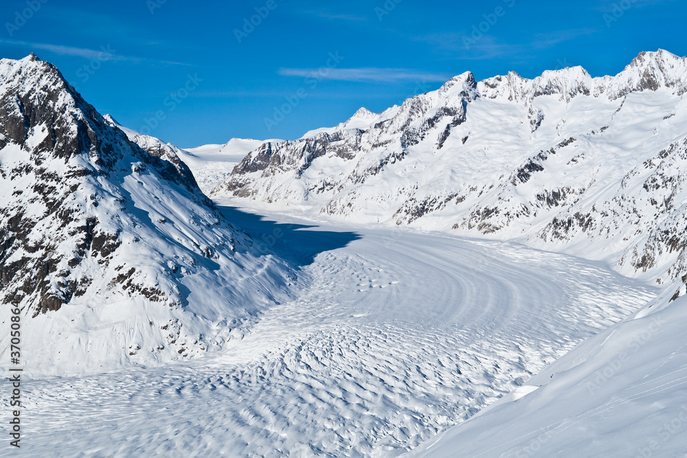 Fototapeta premium verschneiter Gletscher