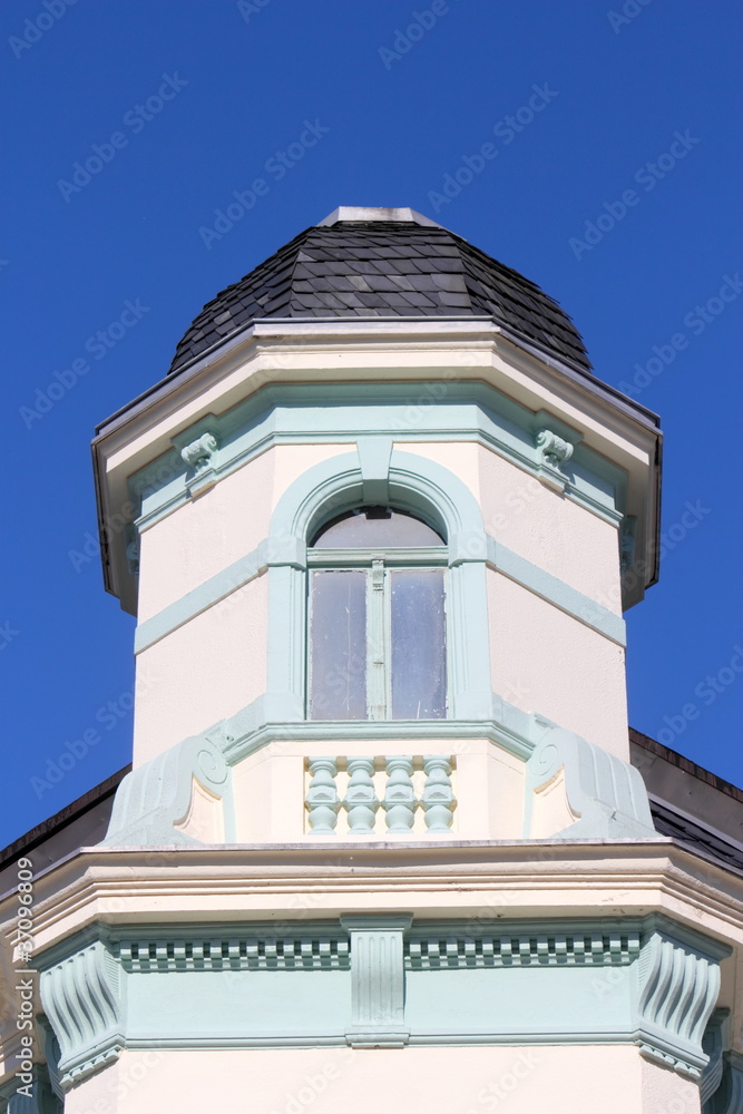 Dachwohnung mit Erker in Senftenberg