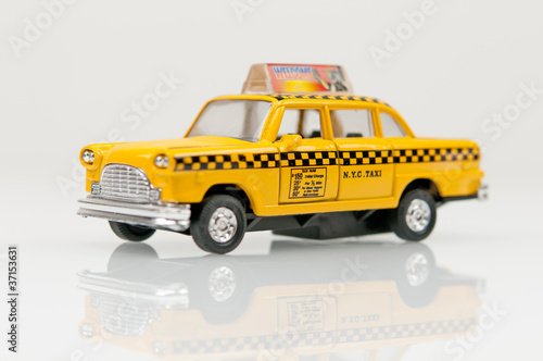 Tableau sur toile Jouet Checker Taxi jaune new yorkais