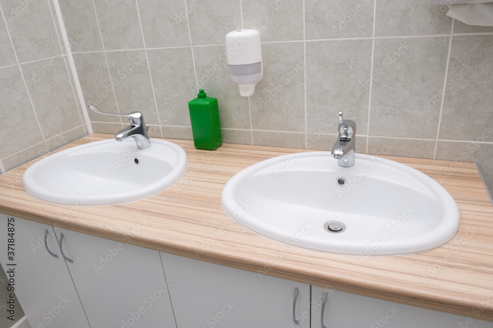 Fototapeta premium Bathroom at office