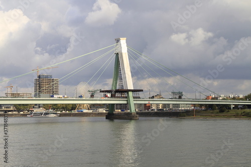 Severinsbrücke in Köln