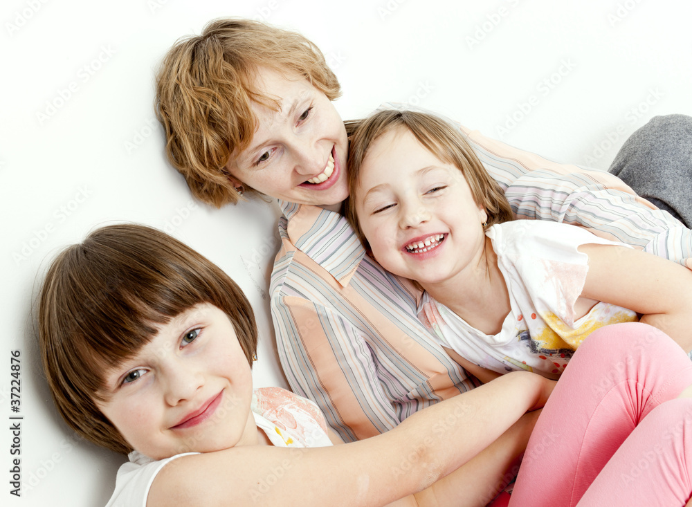 portrait of mother with their daughters portrait of mother with their daughters
