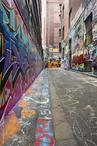 Graffiti Alley © robynmac