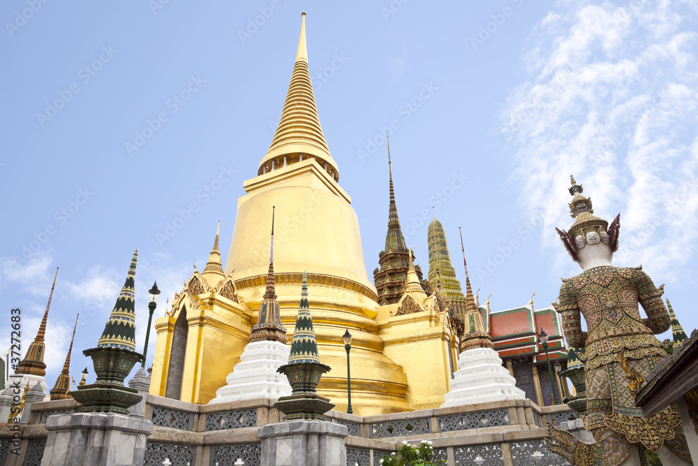 golden pagoda in wat phra kaew, bangkok, thailand