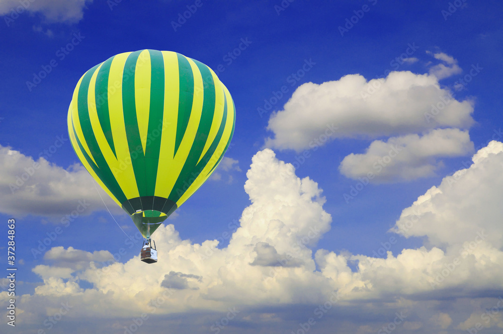 Fototapeta premium Balon na gorące powietrze