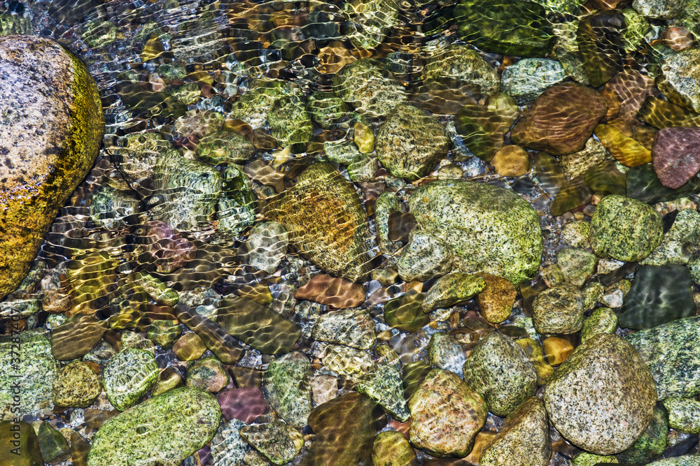 The crystal water The crystal water