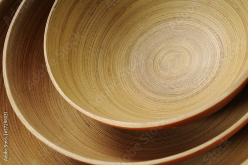 closeup witj kitchen bowls