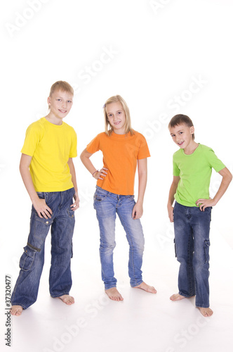 three kids posing