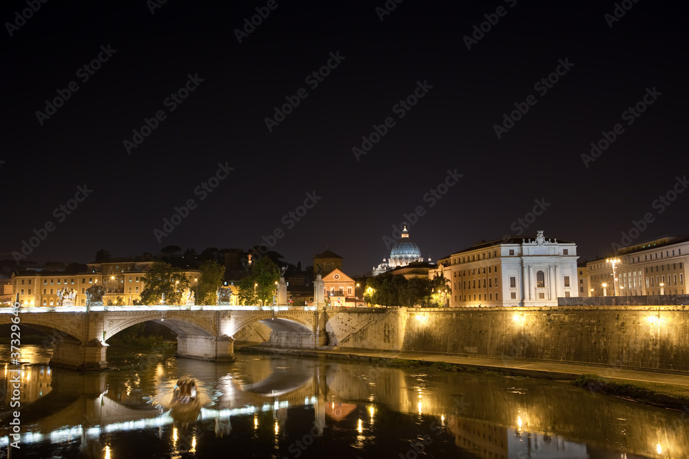 Italy.Rome.Night.The bridge Vittorio Emmanuel