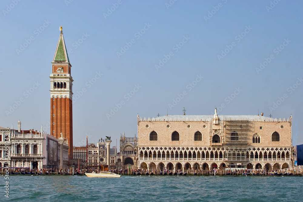 Venezia, panorama con campanile di San Marco