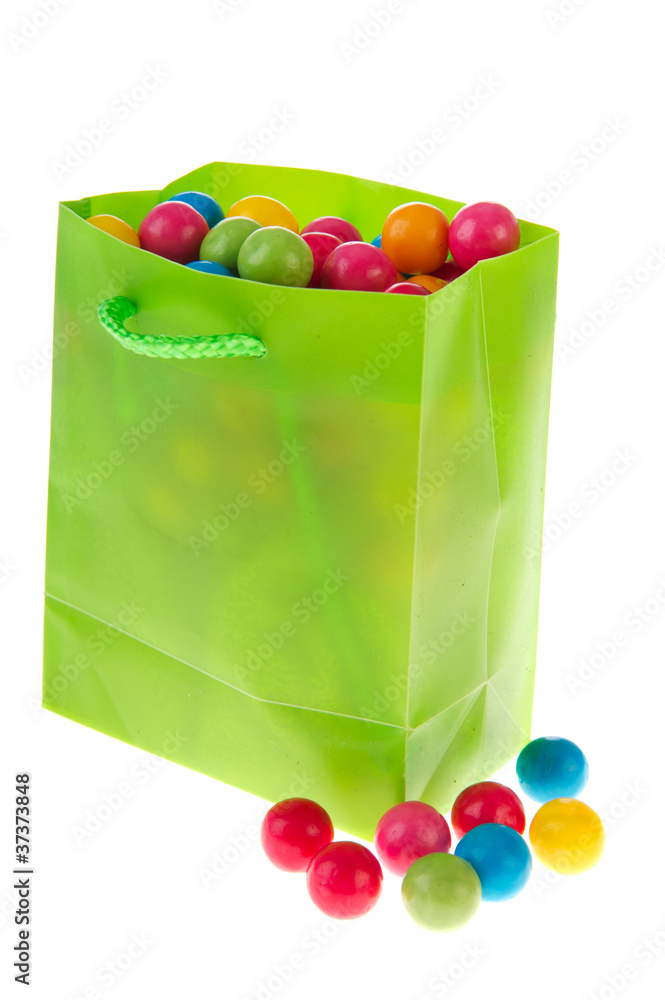 Fotografie Green bag chewing gum balls