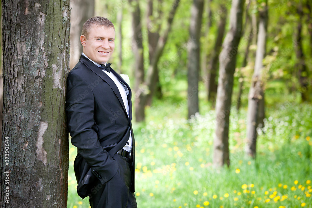 groom groom