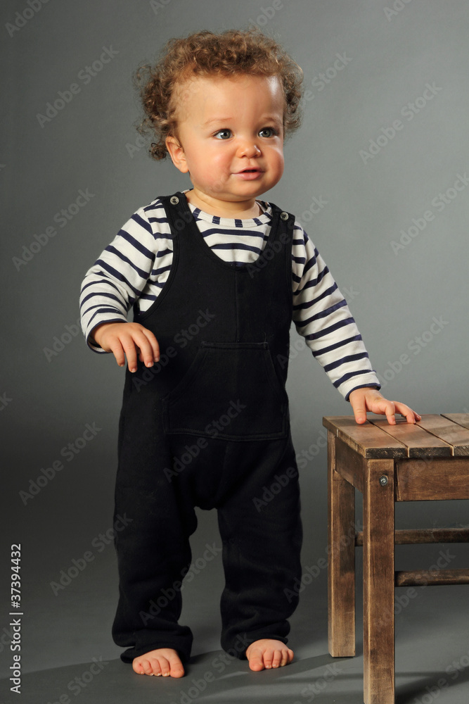 Portrait Enfant 1 An Cheveux Boucles Souriant Stock Photo Adobe Stock Portrait Enfant 1 An Cheveux Boucles Souriant Stock Photo Adobe Stock