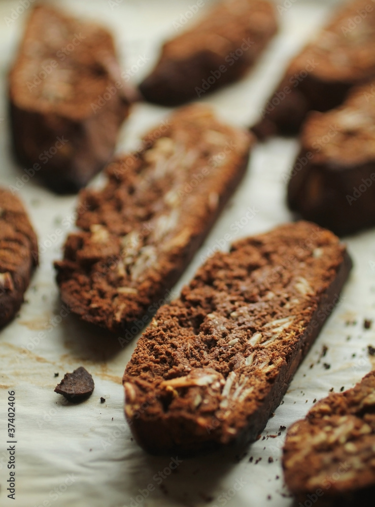 chocolate biscottis